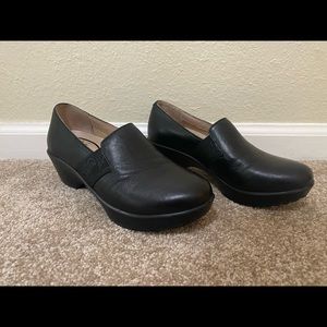 NWOT Dansko Jessica Nappa Leather Slip On